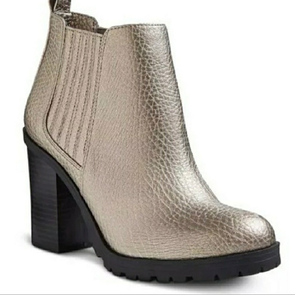 Sam & Libby boots